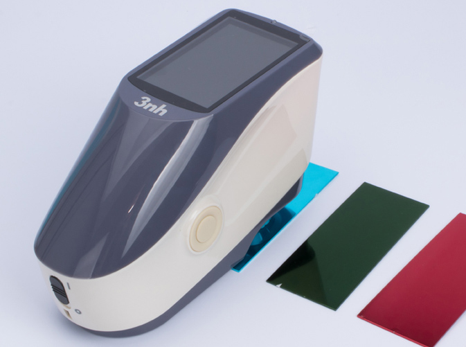 分光測色儀波長間隔和半寬帶有何不同？