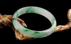 YS6080分光測色儀檢測翡翠顏色